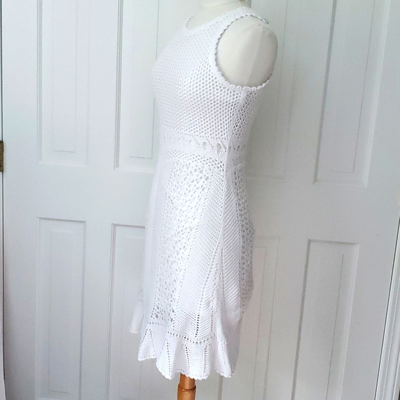 Lilly Pulitzer Molly Sweater Dress - Picture 2 of 7